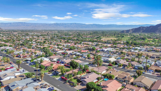Image 62 of 64 For 52680 Avenida Martinez