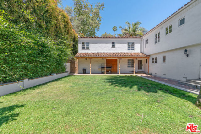 221 S Beverly Glen Boulevard, Los Angeles CA: https://media.crmls.org/mediaz/634cf8b0-8551-4591-b427-8d0ea5355110.jpg