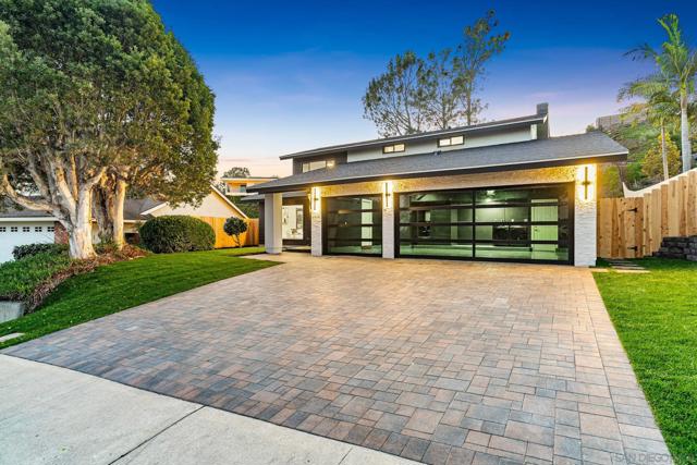 13334 Barbados Way, Del Mar CA: https://media.crmls.org/mediaz/634ea0dc-56e3-4856-952c-854172acb2a4.jpg