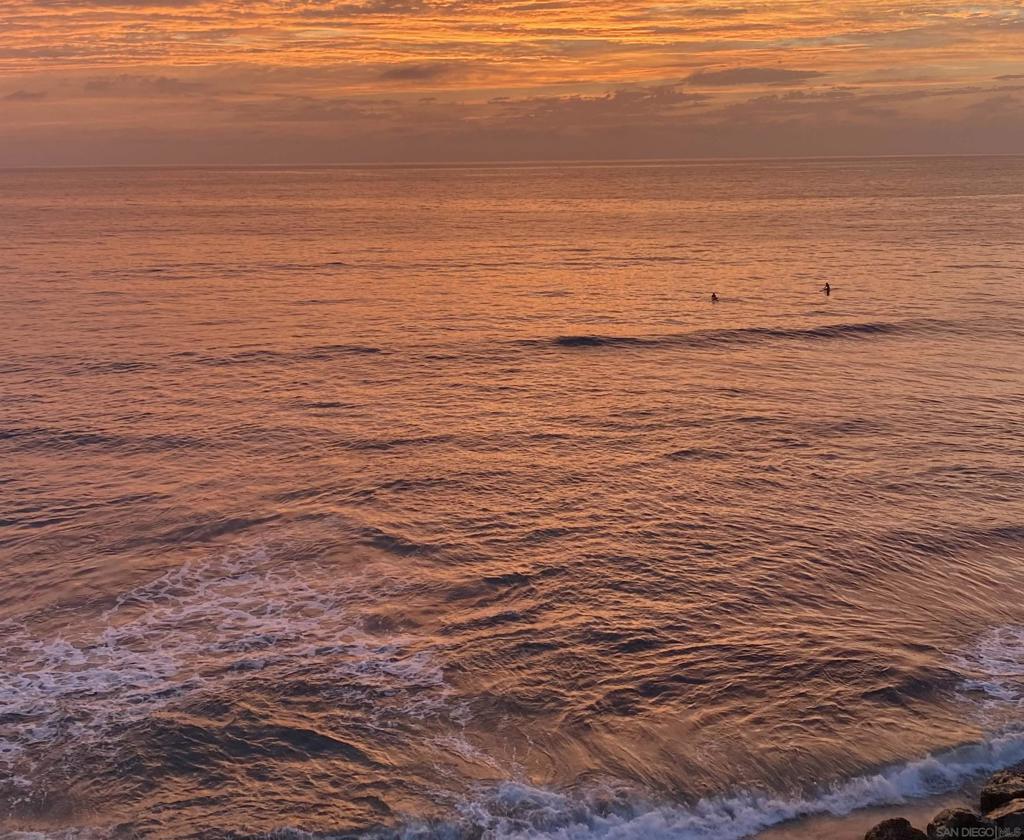 https://media.crmls.org/mediaz/634fa86b-fd22-4652-87ca-f99f2b838d91.jpg?preset=X-Large