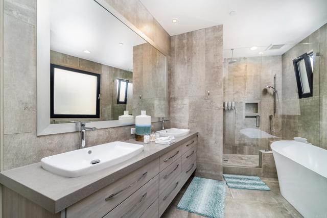 Image 13 of 43 For 907 S Tremont Street