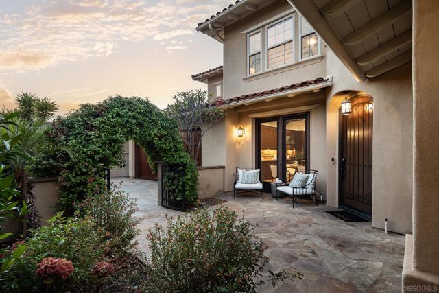14522 Las Haciendas, San Diego CA: https://media.crmls.org/mediaz/63511221-e1d0-4f8f-a0a0-163f8ddd400c.jpg