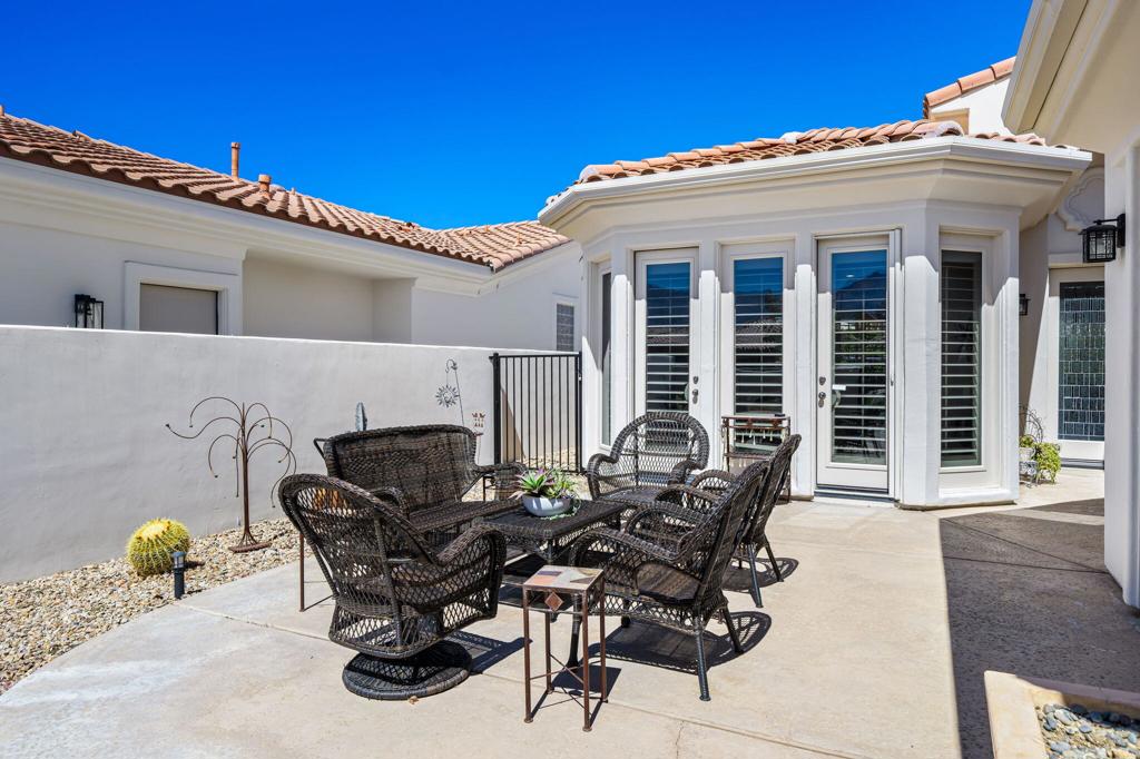 MLS #219138690DA image #5