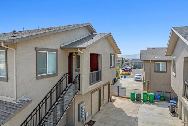 1278 San Antonio Street, Soledad CA: https://media.crmls.org/mediaz/6352ae86-ef8b-4f2b-9ffd-397d37cce79e.jpg
