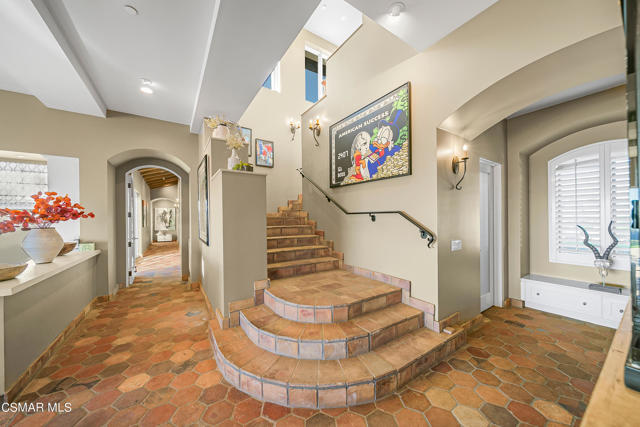 1451 E La Loma Avenue, Somis CA: https://media.crmls.org/mediaz/635326ca-fa41-4182-b0f1-dee4f22778b9.jpg