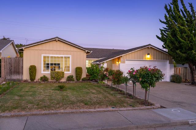 855 Mosswood Lane, Millbrae CA: https://media.crmls.org/mediaz/63543ac9-3ec3-4d47-bdab-f99bdabc3db5.jpg