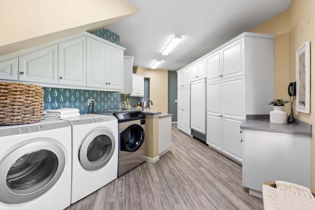 1600 Marlborough Road, Hillsborough CA: https://media.crmls.org/mediaz/6354c7a6-7d5b-4944-8385-5bbc554eef8e.jpg