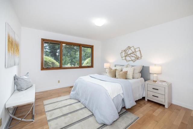 26939 Beatrice Lane, Los Altos Hills CA: https://media.crmls.org/mediaz/6355201f-2e72-48e3-98aa-b3e8b6025fef.jpg