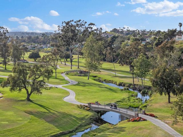 7508 Jerez Court, Carlsbad CA: https://media.crmls.org/mediaz/6356765d-ac6a-4e3d-93e3-e4ab1e877f9d.jpg