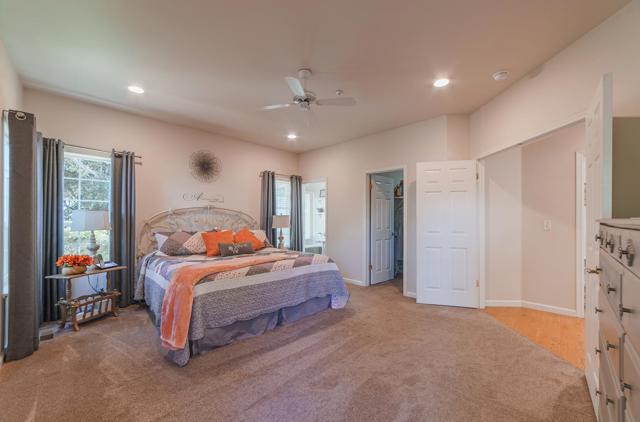 8631 Woodland Heights Court, Salinas CA: https://media.crmls.org/mediaz/63570b0e-7d0a-49cf-8b76-685e828e51b7.jpg