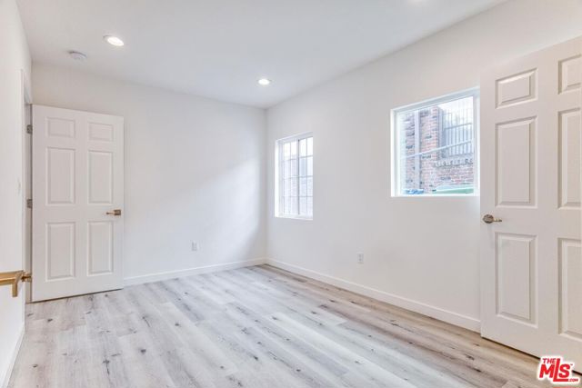 158 N Edgemont Street, Los Angeles CA: https://media.crmls.org/mediaz/63572d41-70d2-4353-afc8-f6d09d04615e.jpg