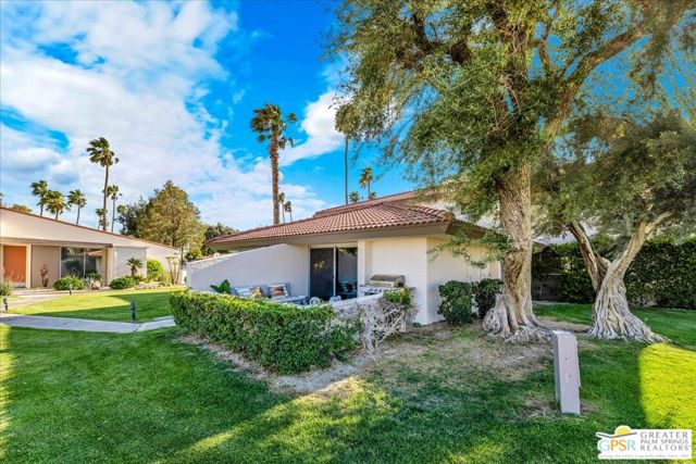 2530 N Whitewater Club Drive #A, Palm Springs, CA 92262