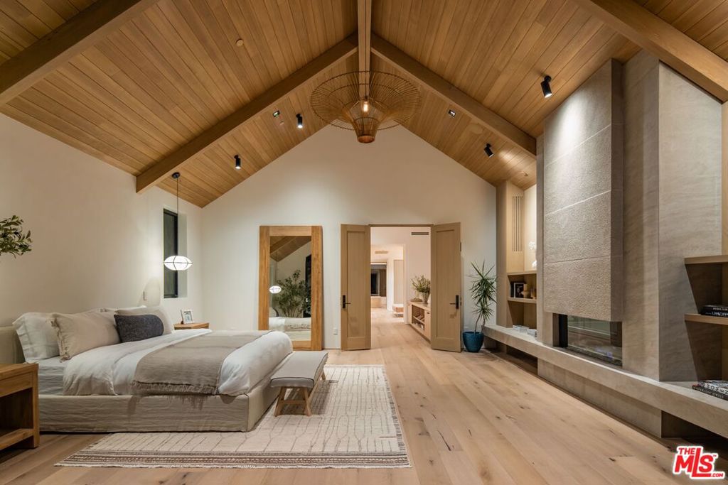 MLS #26793259 image #22