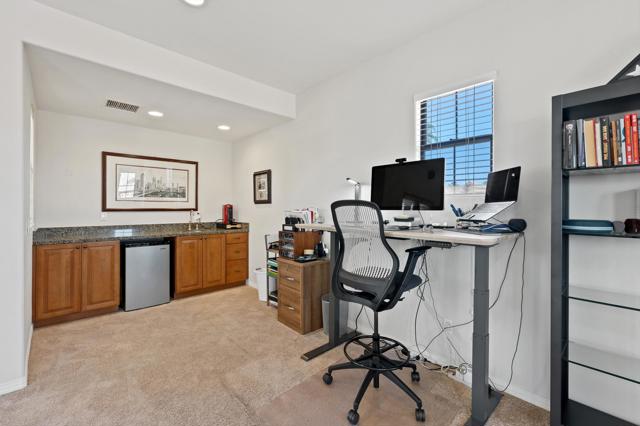 80680 Via Tranquila, La Quinta CA: https://media.crmls.org/mediaz/63596433-f3ee-4088-b79d-ef536a6c8fcf.jpg