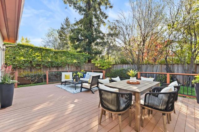 2124 Oakley Avenue, Menlo Park CA: https://media.crmls.org/mediaz/63597eda-5961-4837-9b60-ab9dbbe7ce2f.jpg