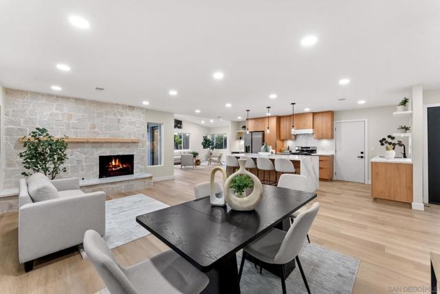 Image 7 of 31 For 2415 Galahad Rd.