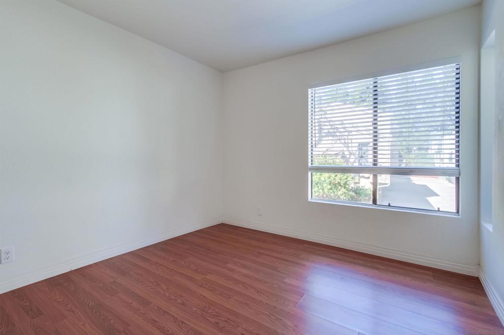 MLS #250042575SD image #24