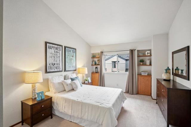 1612 Parkview Green Circle, San Jose CA: https://media.crmls.org/mediaz/6359dd24-9e14-4c43-b762-a22e7e63f47f.jpg