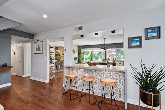 Detail Gallery Image 6 of 37 For 4129 Terry St, Oceanside,  CA 92056 - 4 Beds | 2/1 Baths