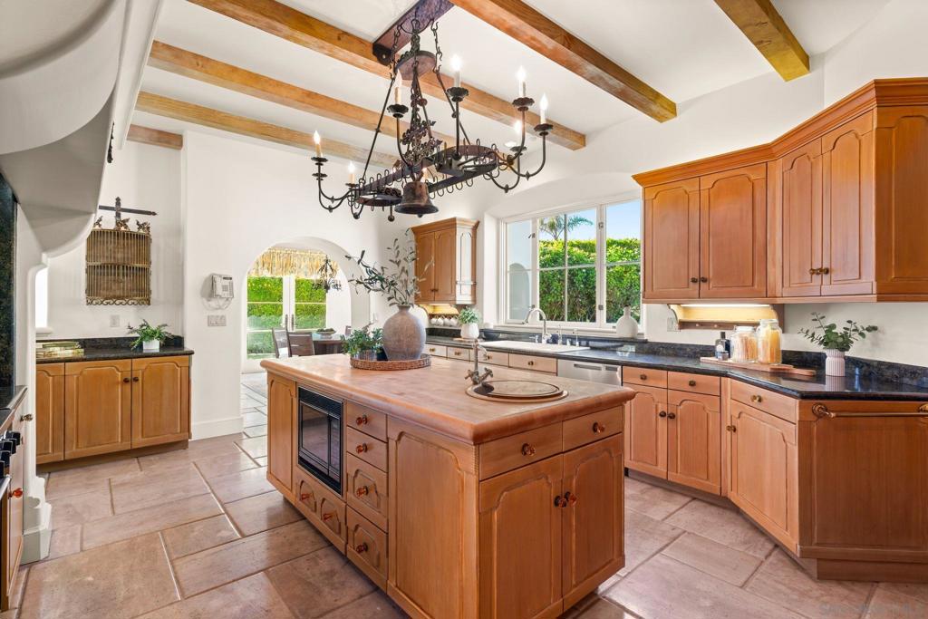 6692 La Jolla Scenic Dr S - photo 15