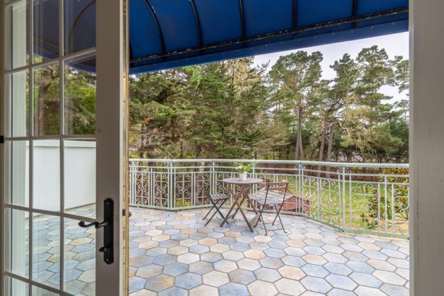 1432 Viscaino Road, Pebble Beach CA: https://media.crmls.org/mediaz/635c2690-8d90-46f0-93b1-a706af757b25.jpg