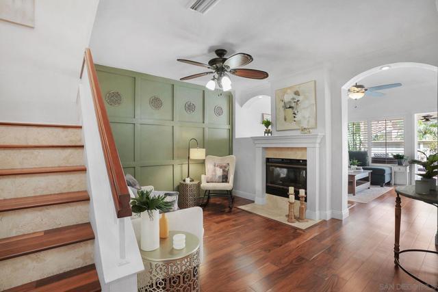 731 Edgewater Dr, Chula Vista CA: https://media.crmls.org/mediaz/635c47f2-c1e0-43de-9547-cb8dab76bb3b.jpg