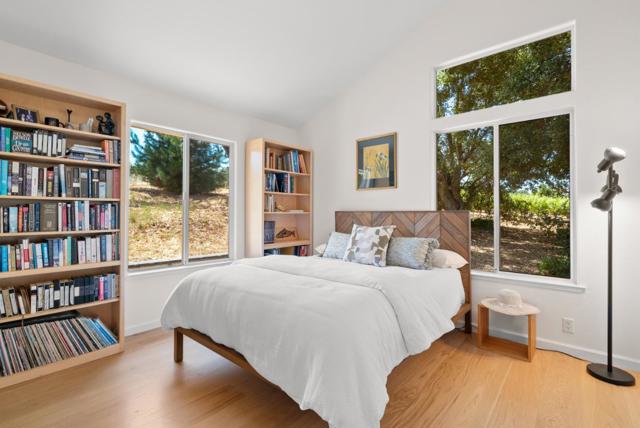 15060 Montebello Road, Cupertino CA: https://media.crmls.org/mediaz/635e0359-677f-4fbe-8573-c149fb1c9851.jpg