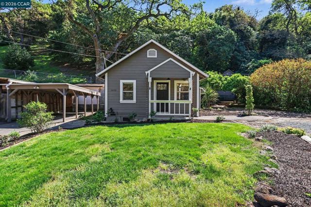 1451 Franklin Canyon Rd, Martinez CA: https://media.crmls.org/mediaz/635e28e2-13fa-4609-85bc-f3026f5cdf8f.jpg