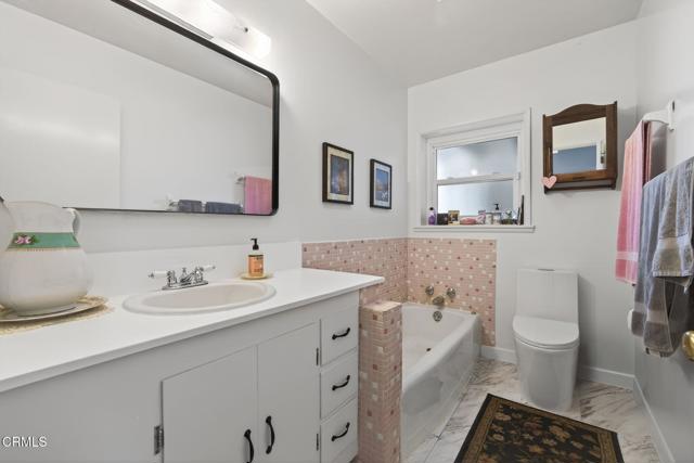 Detail Gallery Image 13 of 42 For 939 Laurel Rd, Santa Paula,  CA 93060 - 3 Beds | 3 Baths