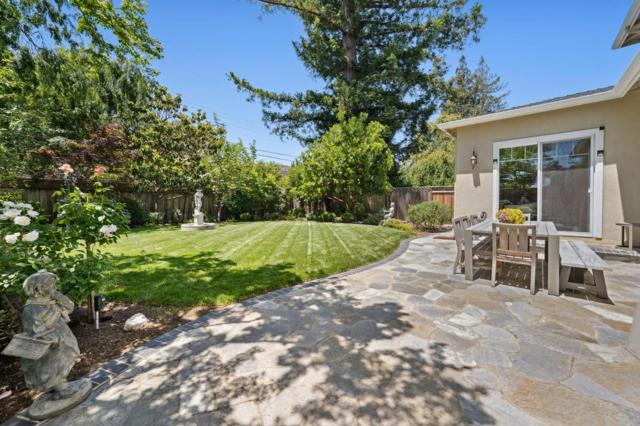 2608 Bryant Street, Palo Alto CA: https://media.crmls.org/mediaz/63607c0b-0519-41b2-975f-fab726a6cbf6.jpg