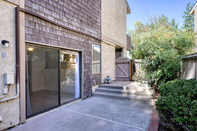 3011 Marigold Place, Thousand Oaks CA: https://media.crmls.org/mediaz/6362b05c-868b-49be-8a90-86ab1418b5d1.jpg