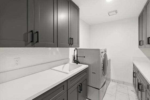 6518 Monte Fuego, Rancho Santa Fe CA: https://media.crmls.org/mediaz/6362bcf9-5db3-4d1e-b5e0-17c0d8c0282e.jpg