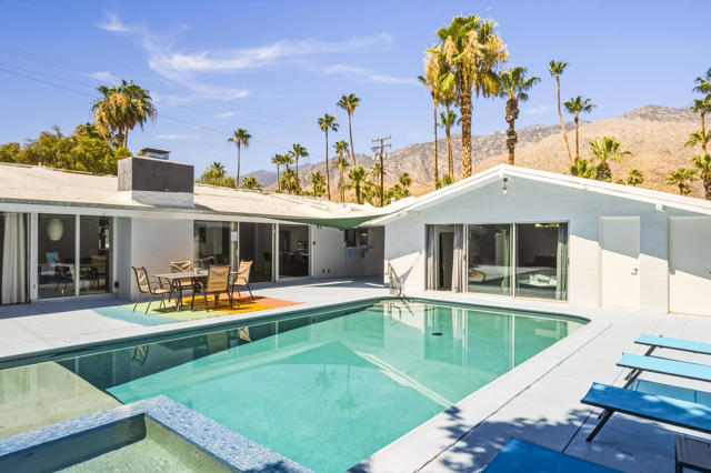 1890 S Navajo Drive, Palm Springs, CA 92264