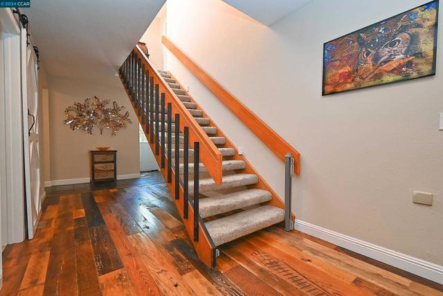Image 22 of 48 For 4416 Reinhardt Dr