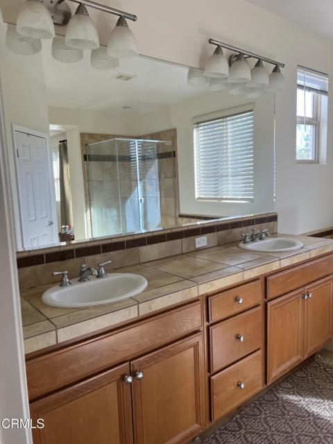 Image 41 of 46 For 6675 Pinnacle Way