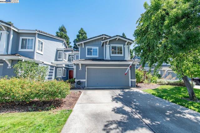 1749 Corte Sueno, Livermore CA: https://media.crmls.org/mediaz/636378ca-db62-409e-a5d7-68926e89f4f8.jpg