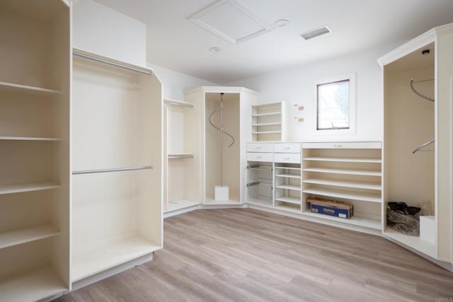 15017 Skyridge Road, Poway CA: https://media.crmls.org/mediaz/636490f5-7ae4-4d34-8a95-87ba26246cdd.jpg