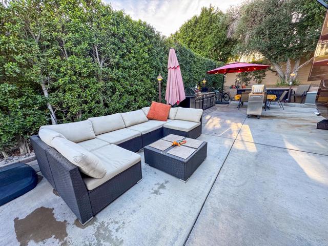 80394 Avenue 48, Indio CA: https://media.crmls.org/mediaz/6364e308-fd8a-47b4-b1cc-bd225fcf545c.jpg