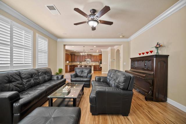 Image 9 of 29 For 9752 Caneria Way