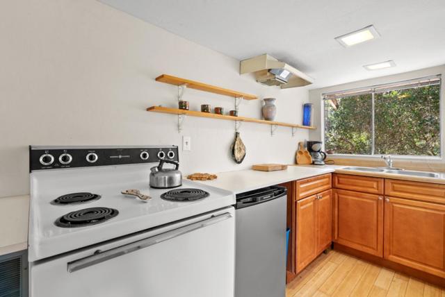 739 Snyder Avenue, Aromas CA: https://media.crmls.org/mediaz/63657374-5ebc-40d1-aa59-53f8703a387f.jpg