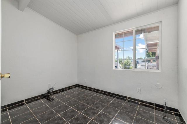 1877 Darwin Way, San Jose CA: https://media.crmls.org/mediaz/6365e091-5d32-41b5-83a1-66fffa62fc95.jpg