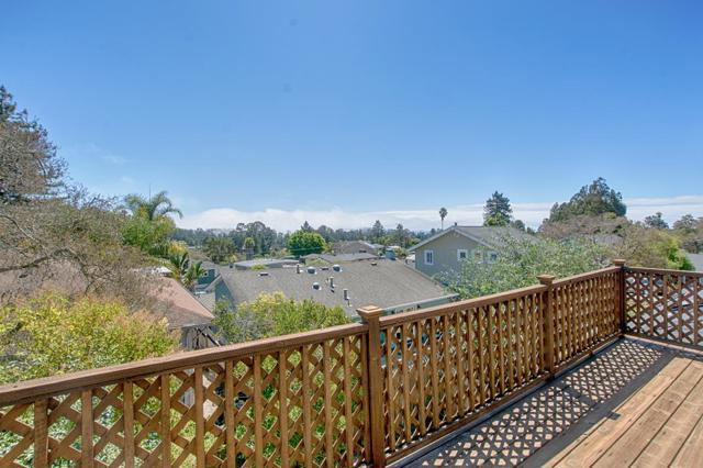 3510 Putter Drive, Soquel CA: https://media.crmls.org/mediaz/63678749-ac96-4f45-83e8-ac77f02ccbe9.jpg