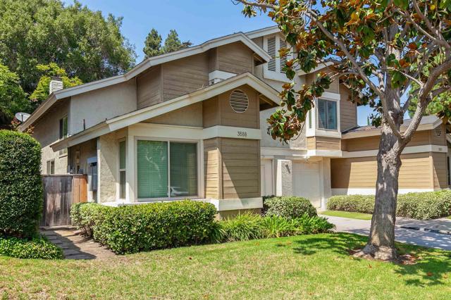 Detail Gallery Image 1 of 45 For 3688 Cactusview Dr., San Diego,  CA 92105 - 3 Beds | 3 Baths