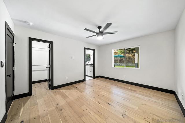 11388 Lorena Ln, El Cajon CA: https://media.crmls.org/mediaz/6368ce21-5863-499b-acad-87c9e80a92da.jpg