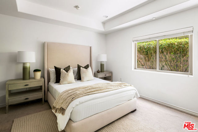 11633 Chenault Street, Los Angeles CA: https://media.crmls.org/mediaz/636ac284-595a-46cc-80e3-67d27f546816.jpg