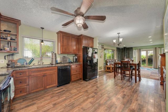 874 Feather Drive, Copperopolis CA: https://media.crmls.org/mediaz/636b6fca-6204-4a9a-87ef-504918f5c4b6.jpg