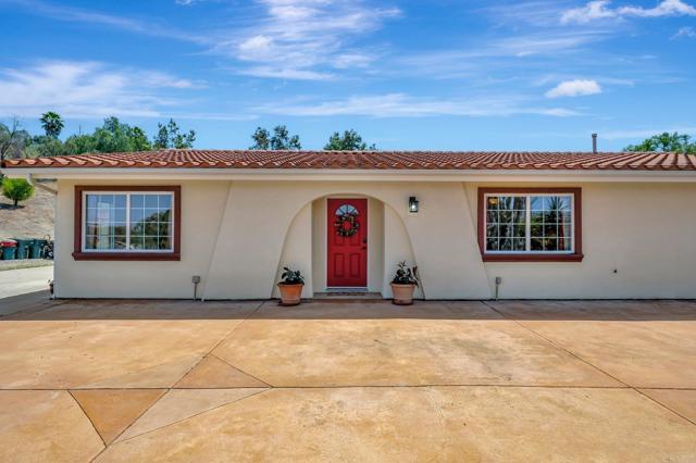 Detail Gallery Image 2 of 32 For 13915 Proctor Valley Rd, Jamul,  CA 91935 - 4 Beds | 2/1 Baths