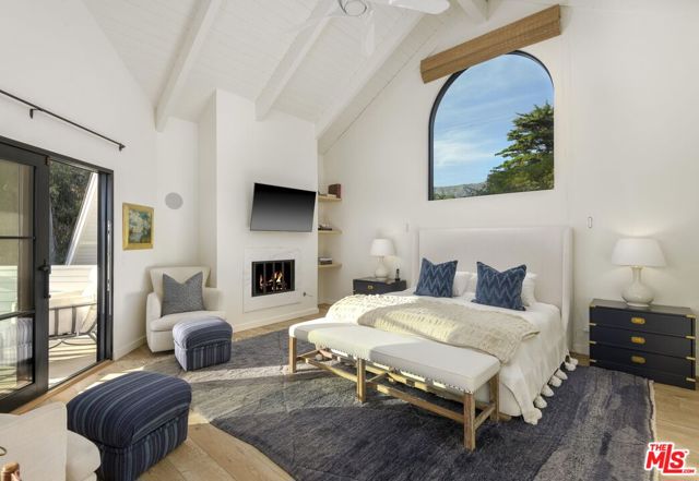 2311 Finney Street, Summerland CA: https://media.crmls.org/mediaz/636e4312-4982-47f8-8fd5-dc42162bed90.jpg