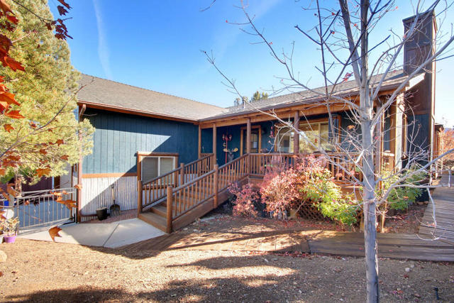 1239 Alpinview Drive, Big Bear, California 92314, 3 Bedrooms Bedrooms, ,2 BathroomsBathrooms,Single Family Residence,For Sale,Alpinview,219102291PS