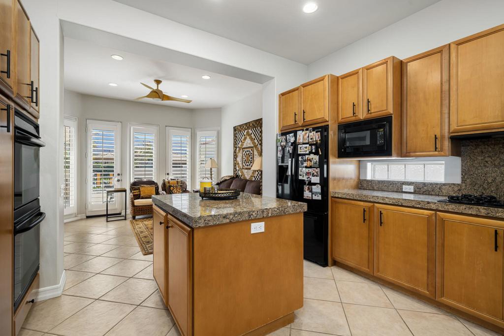 MLS #219138690DA image #16